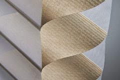 pl203_pinstripe_pebble_path-5405